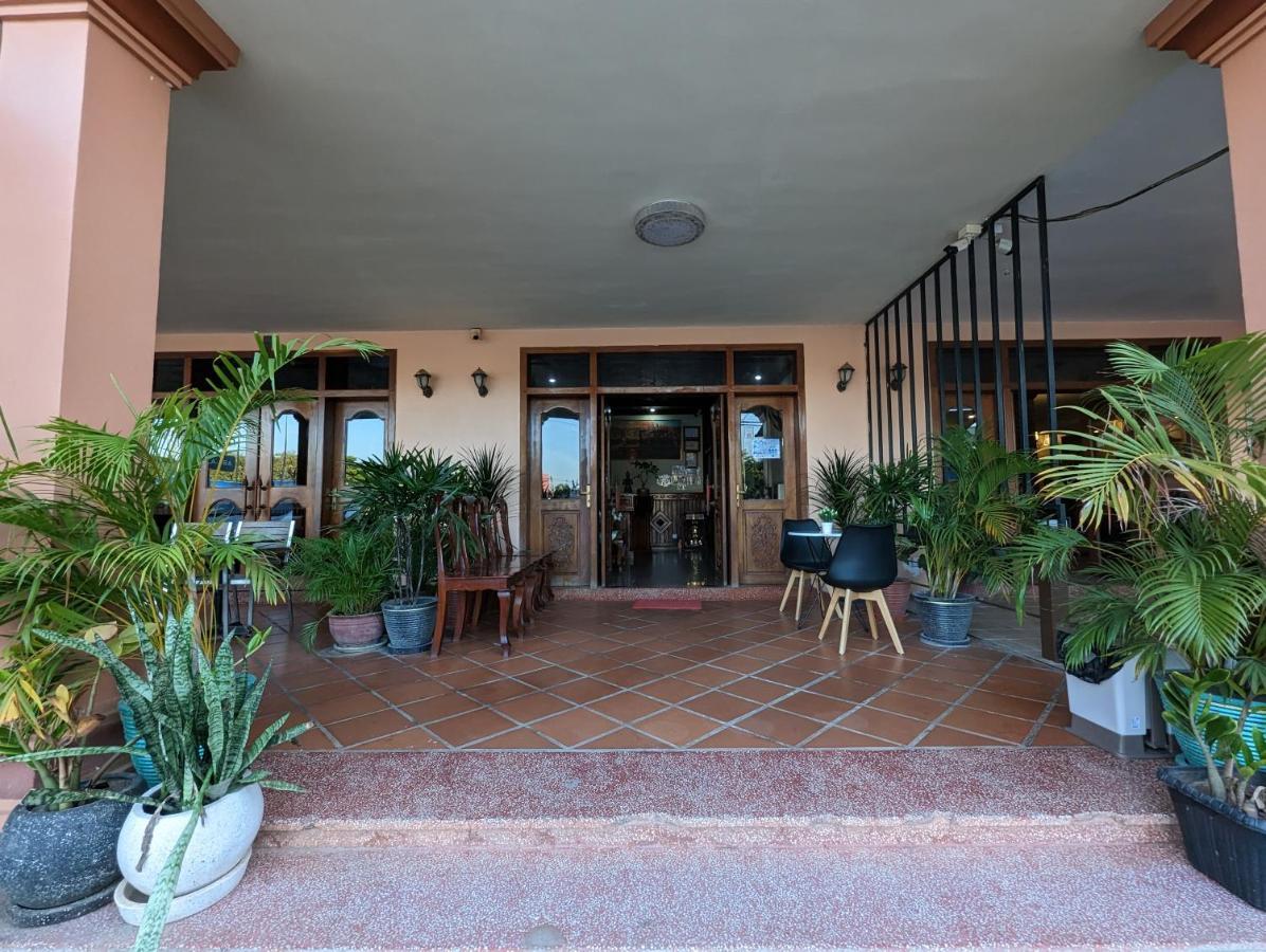 Reach Kunthea Guesthouse Siem Reap Eksteriør billede